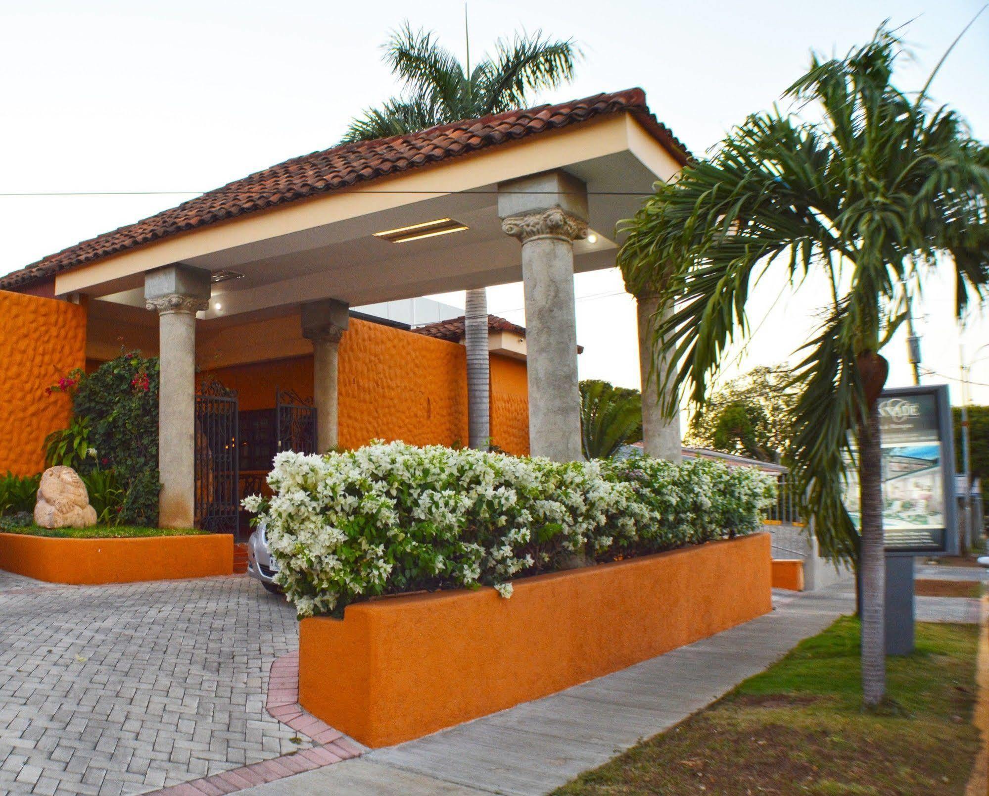 Hotel Colonnade Nicaragua Managua Esterno foto